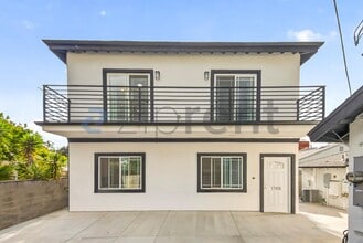 Building Photo - 17426 Elkwood St