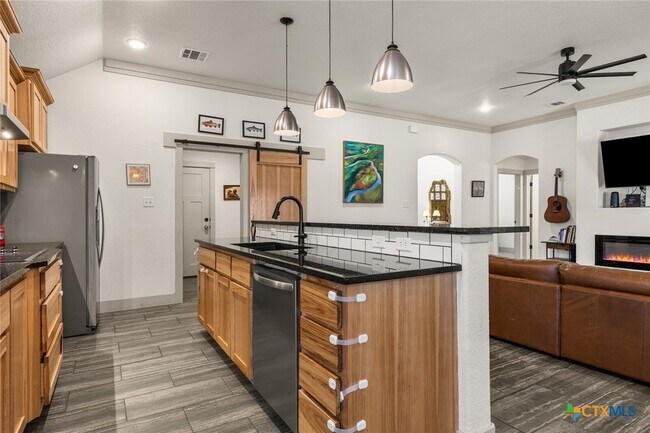 Building Photo - 2518 Inca Dove Dr