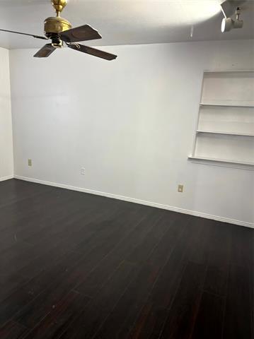 Building Photo - 100 Yorkshire Dr