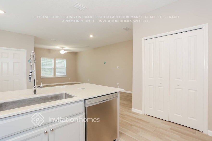 Building Photo - 1221 Coastal Mdw Trl