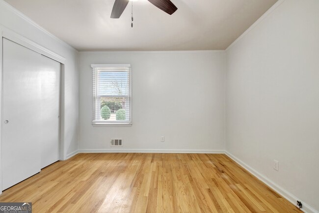 Building Photo - 500 Circle Dr