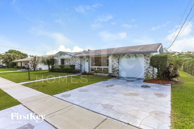 Primary Photo - 540 NW 43rd Ave