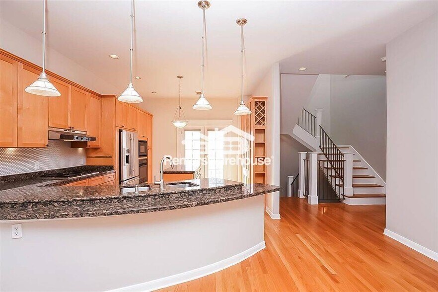 Building Photo - 3818 Hazard St