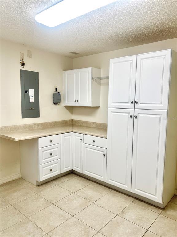 Building Photo - 1704 Lisette Way