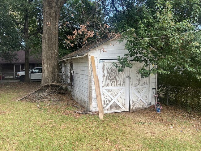 Building Photo - Charming 2 Bed/1 Bath Home in Montgomery, AL - Available 12/15 - $1125