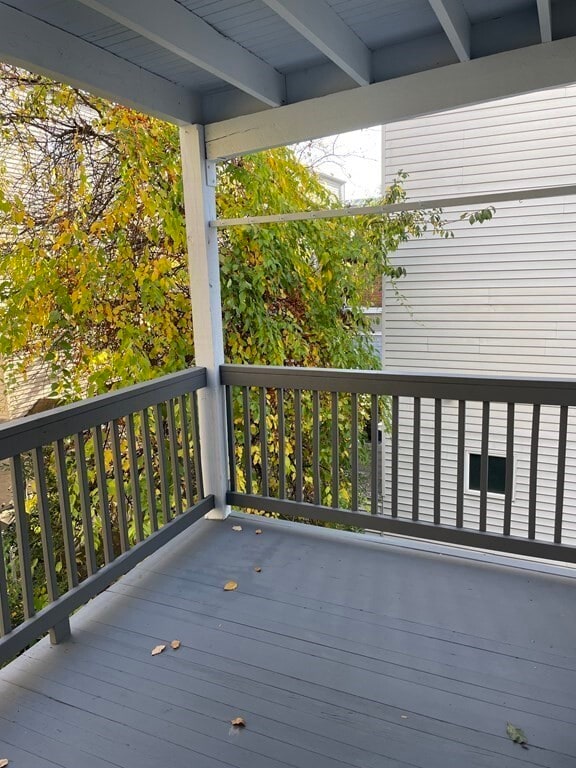 Building Photo - 25 Speridakis Ter