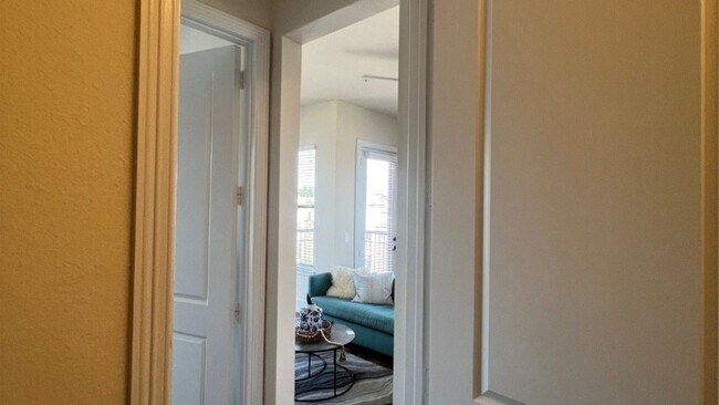 Building Photo - 1508 Blodgett St