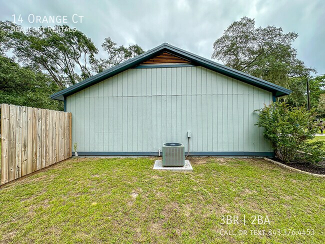 Building Photo - 14 Orange Ct