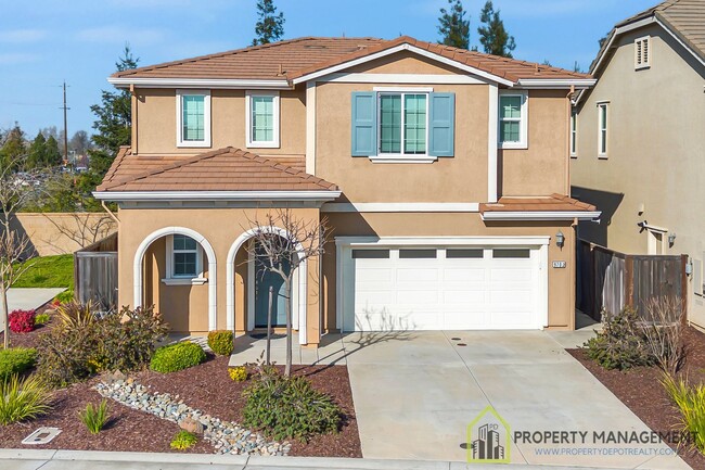 Primary Photo - Stunning 3-Bedroom Home in a Gated Community