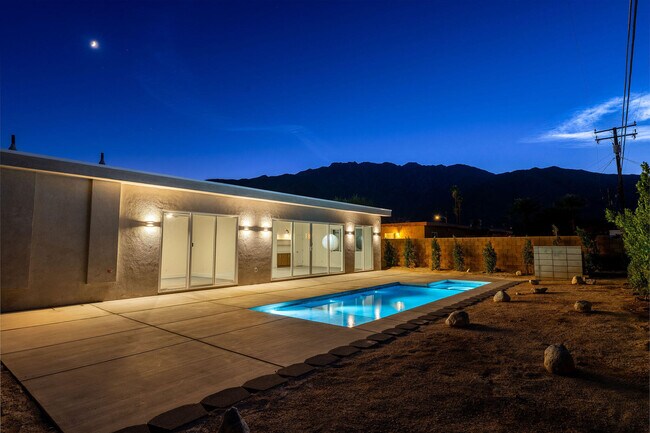 Building Photo - 416 Rosa Parks Rd