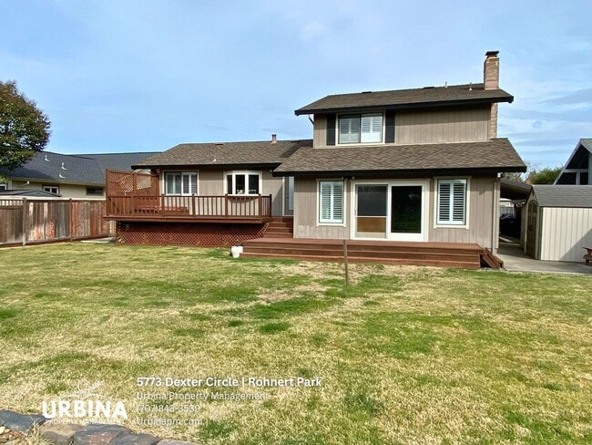 Building Photo - Spacious 4BR Golf Course Home in Rohnert Park with Open Floor Plan