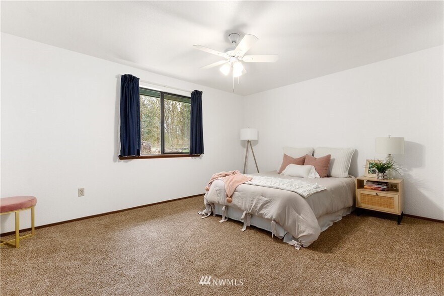 Master Bedroom - 15808 122nd Ave NW