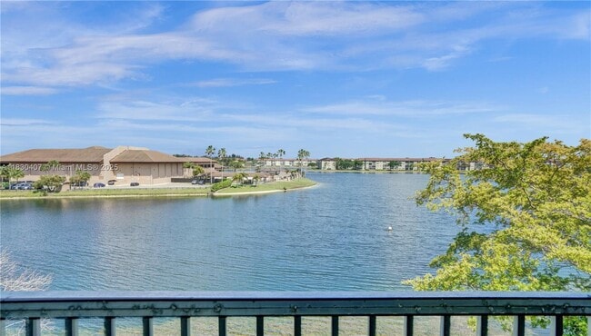 Building Photo - 1301 SW 134th Way