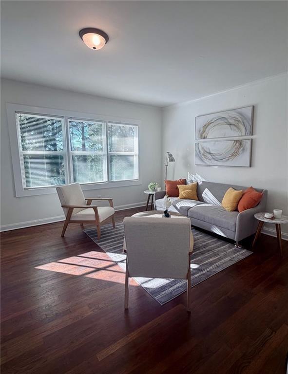 Building Photo - 512 Alpine Way