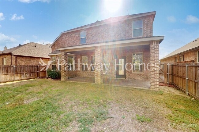 Building Photo - 209 Bentley Dr