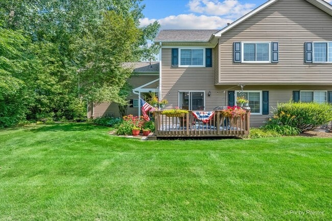 Building Photo - 453 Village Creek Dr