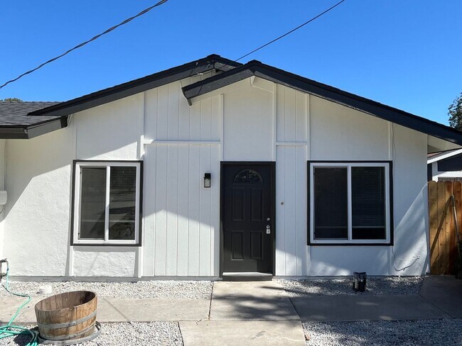 Building Photo - 8890 Arcade- 4 Bedroom 2 Bath home