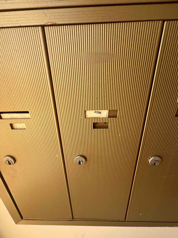 Building Photo - 491 Miller Ave