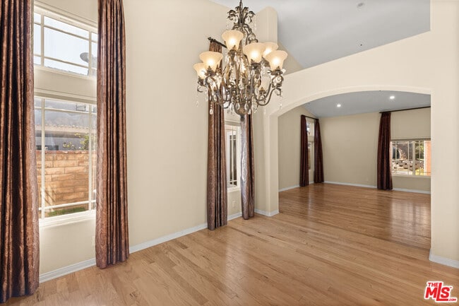 Building Photo - 5666 Silver Valley Ave