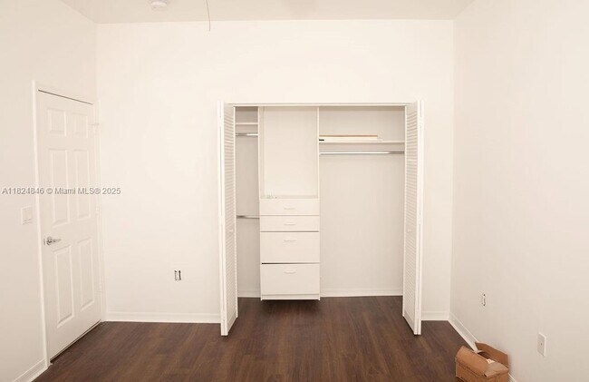 Building Photo - 8464 SW 138th St