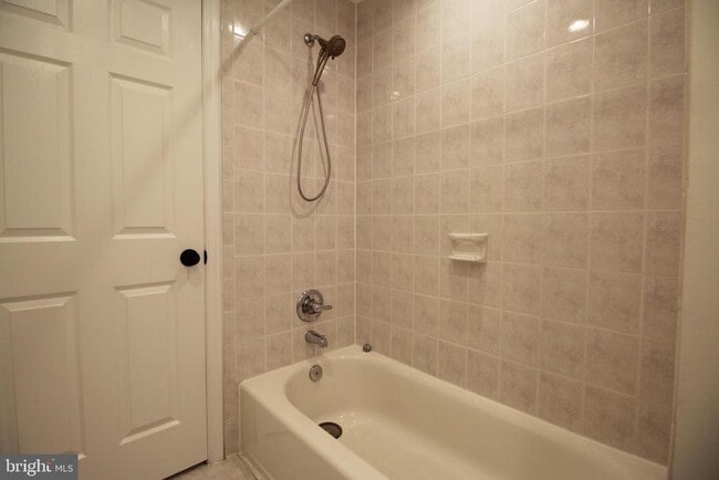 Building Photo - 2129 Grayson Pl