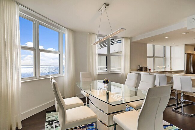 Building Photo - 3407 S Ocean Blvd