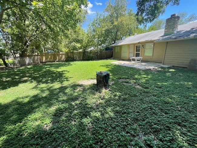 Building Photo - 5100 Galen Ct