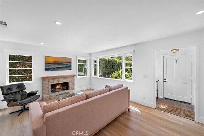 Building Photo - 21052 Laguna Canyon Rd