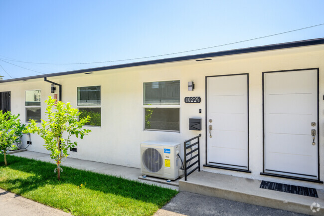 Building Photo - 1022 Spazier Ave