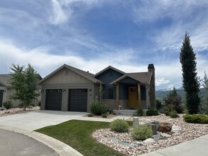 Building Photo - 4859 Bailey Ln
