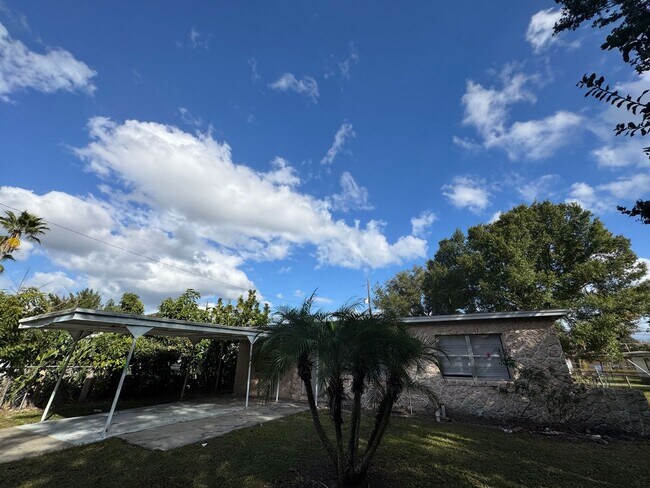 Building Photo - 1209 Carlsbad Pl