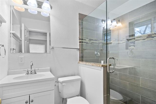 Building Photo - 3334 Modlin St