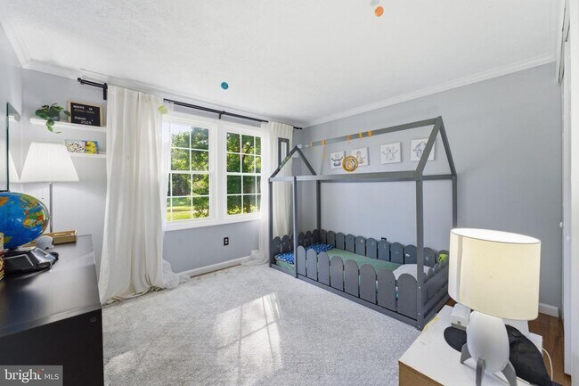 Building Photo - 15730 Vista Dr