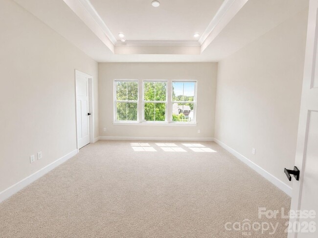 Building Photo - 9802 Oaklawn Blvd NW