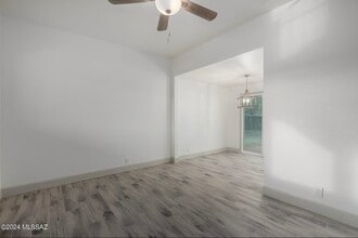 Building Photo - 6824 S Burcham Ave