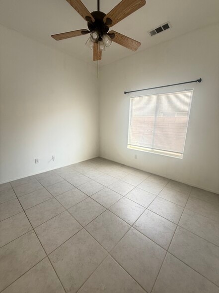 Building Photo - 78830 Wakefield Cir