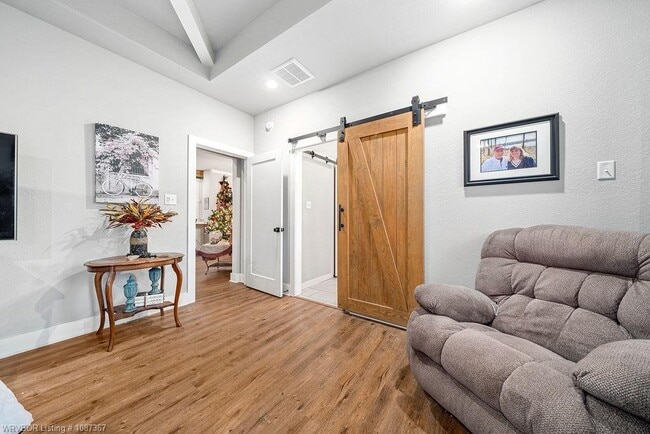 Building Photo - 9512 Shire Valley Ct