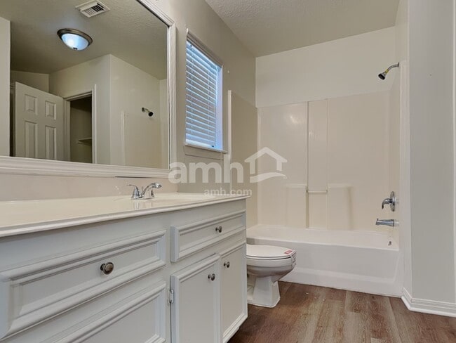 Building Photo - 14815 Cygnus Ct