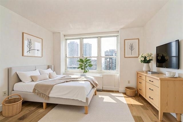 Building Photo - 88 Morgan St