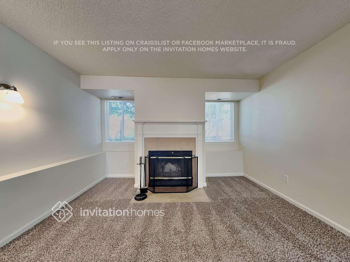 Building Photo - 21906 Saddlebrook Ct
