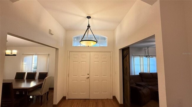 Building Photo - 175 Cloverdale Rd