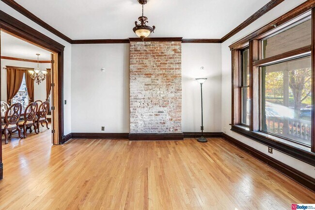 Building Photo - 2210 Wirt St