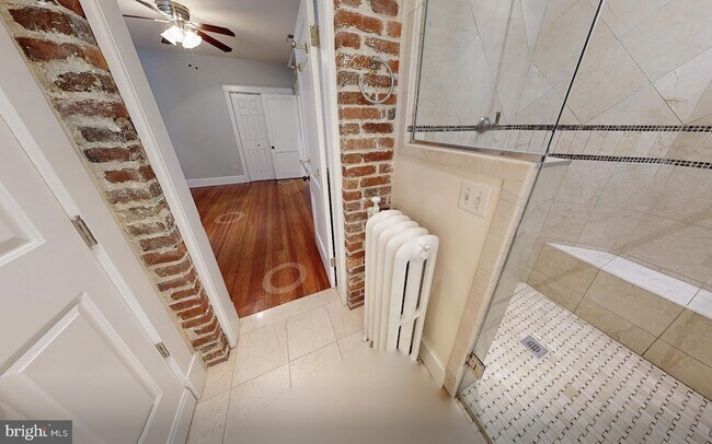 Building Photo - 2031 37th St NW