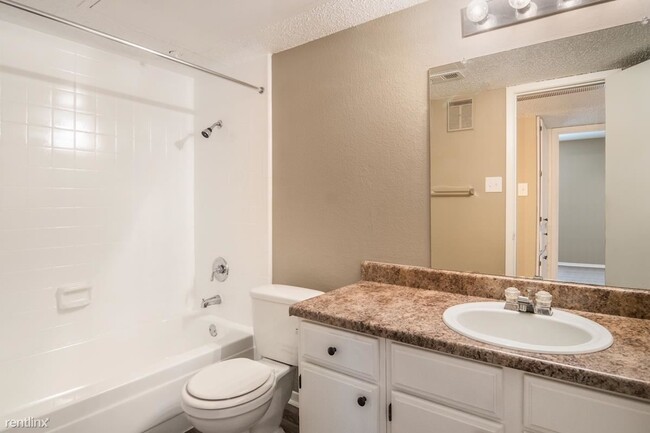 Building Photo - Studio, 1 bath Condo - 7924 Emerald Crest ...