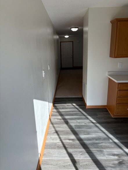 Building Photo - 1714 W Jester Park Dr