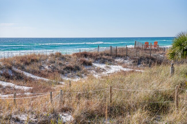 Building Photo - Newly Renovated Beach Front Four Bedroom Home