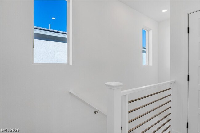 Building Photo - 1426 Whistling Kite St