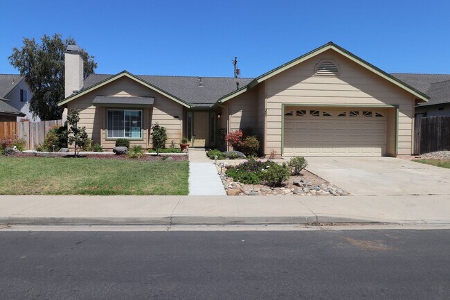 Building Photo - Great Southpoint Estates Home