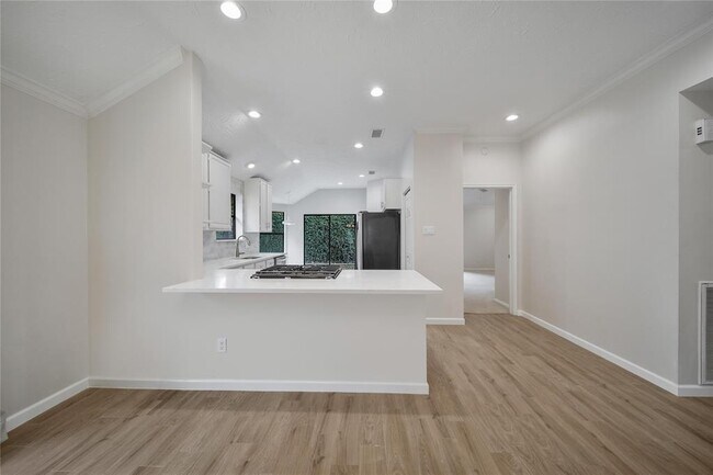 Building Photo - 14127 Highcroft Dr