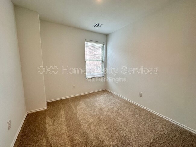 Building Photo - 3307 NW 148th St